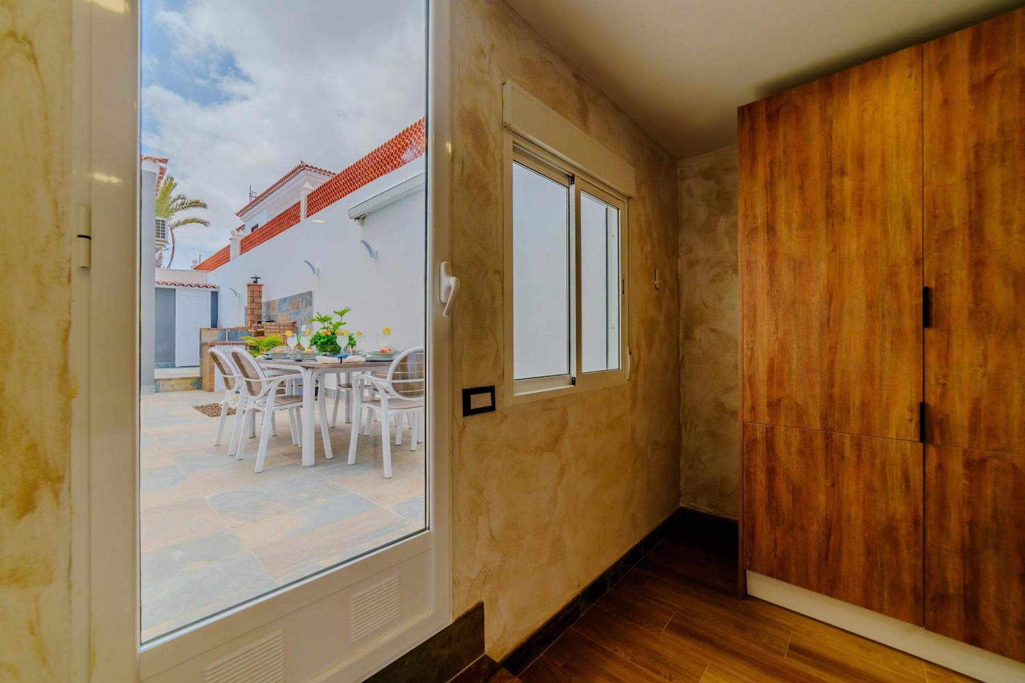 Villa De Marcos Alojamiento De Lujo Con Piscina Privada Arona  Exterior foto