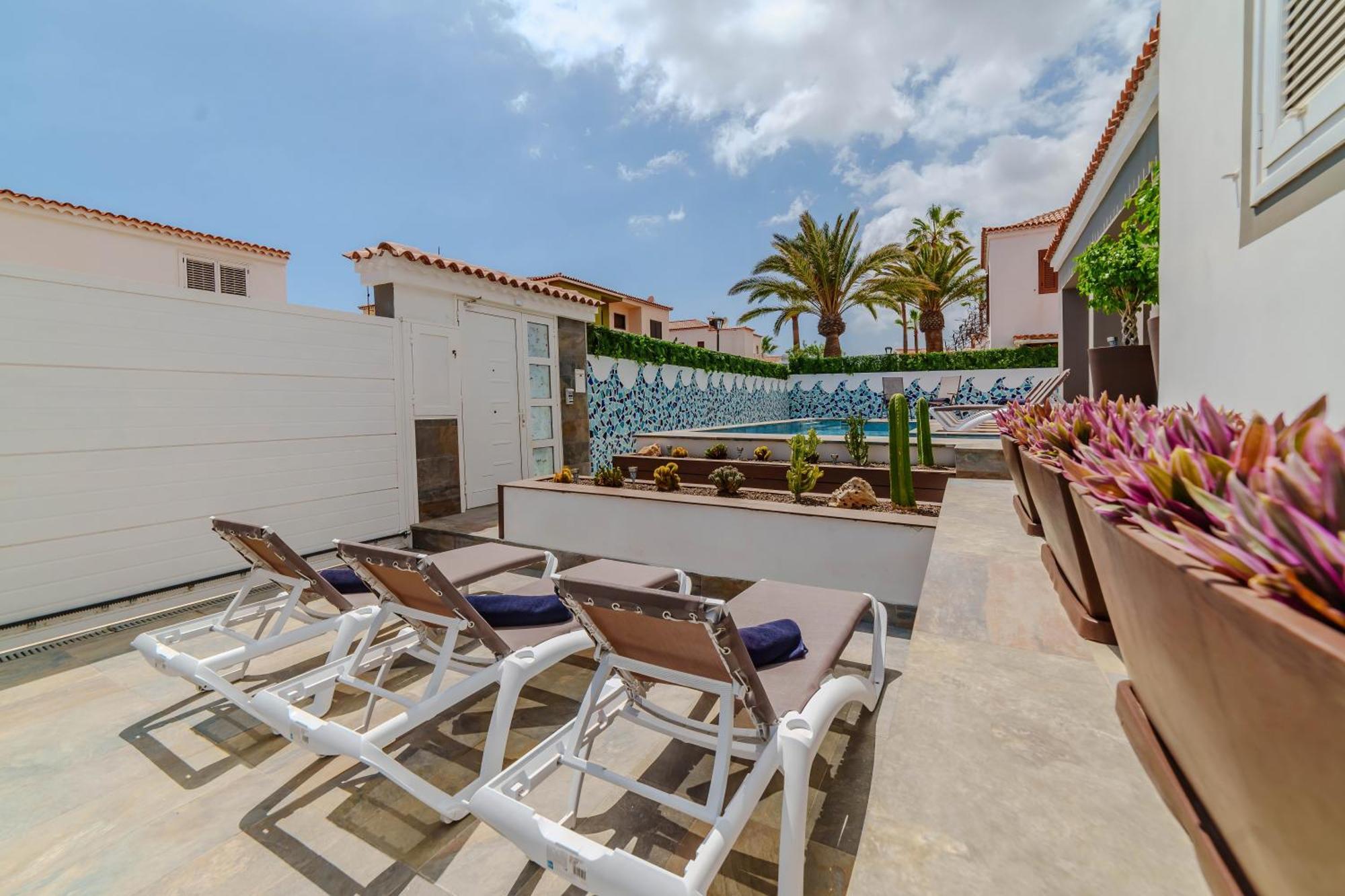 Villa De Marcos Alojamiento De Lujo Con Piscina Privada Arona  Exterior foto