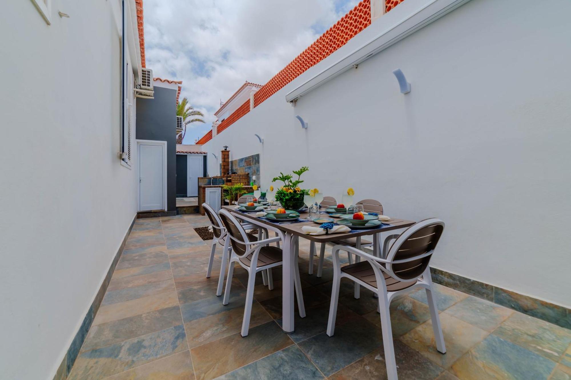 Villa De Marcos Alojamiento De Lujo Con Piscina Privada Arona  Exterior foto
